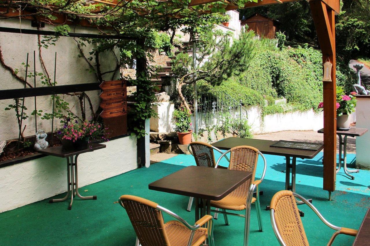 Haus Teufenbach Aparthotel Bad Neuenahr-Ahrweiler Exteriör bild